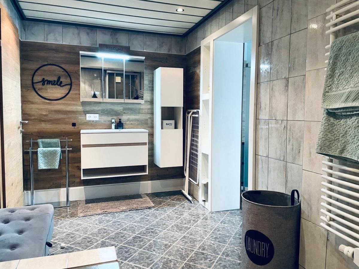 Apartment Weitblick 왈드임핀즈가우 외부 사진